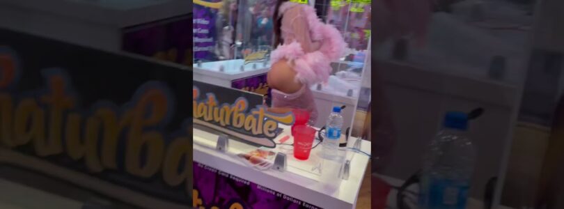 Himex Marie - Chaturbate Booth at X3 Expo

